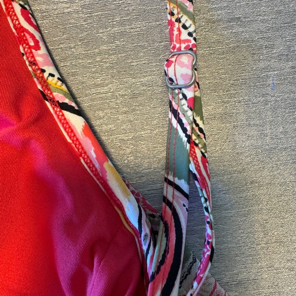 Beach House Tankini - Picture 6 of 6